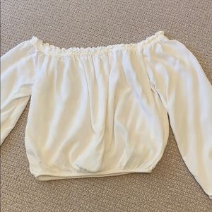 Brandy Melville off the shoulder top